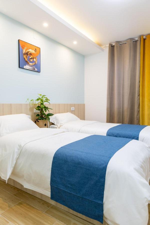 Home In Superior如家 Surcin Bagian luar foto